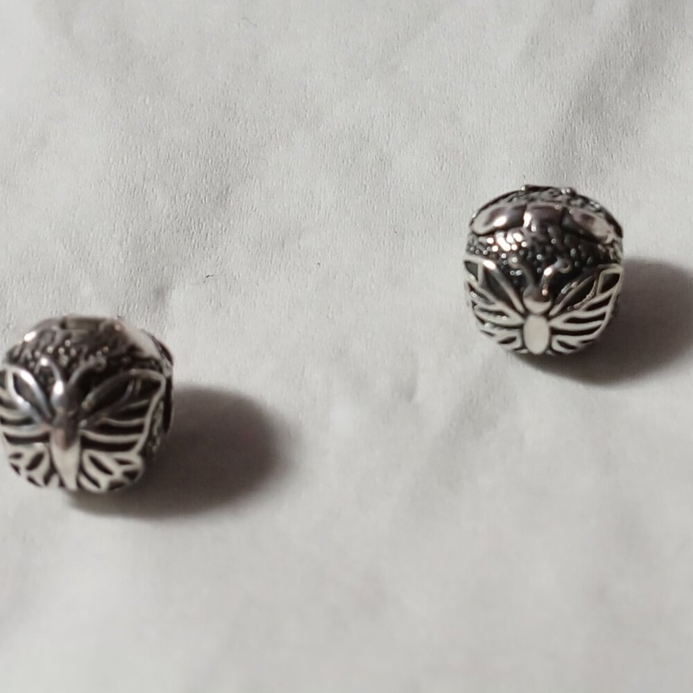 Pandora butterfly clips